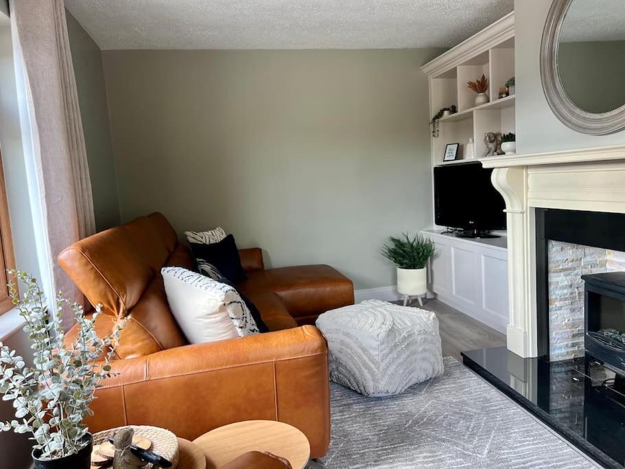 Sarah'S Cottage 뉴리 외부 사진